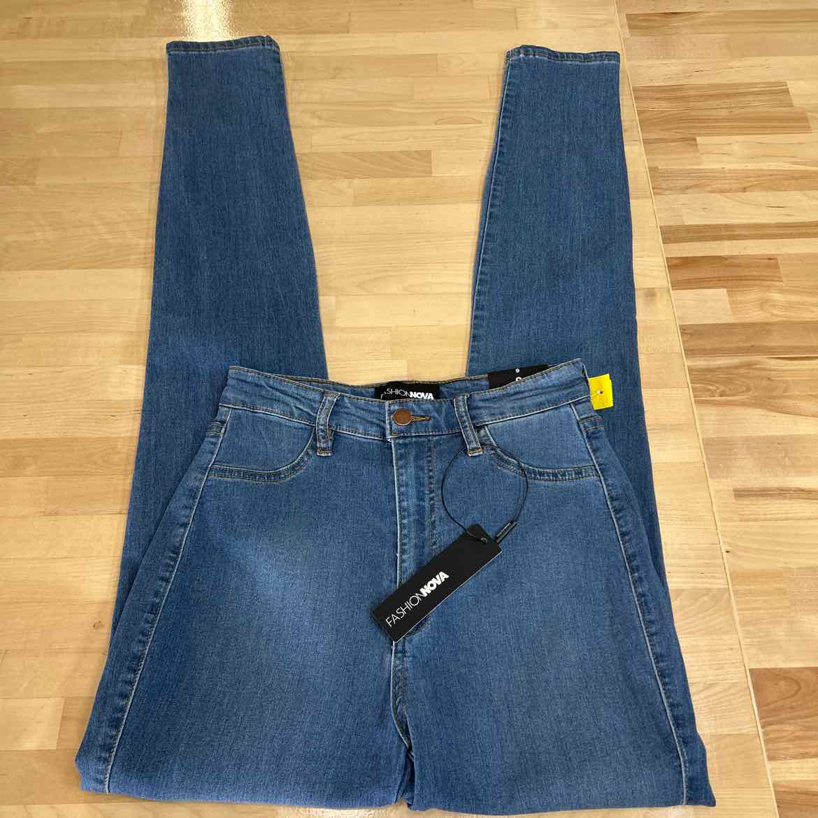 Fashionova Size 9 Blue Denim Preloved Jeans