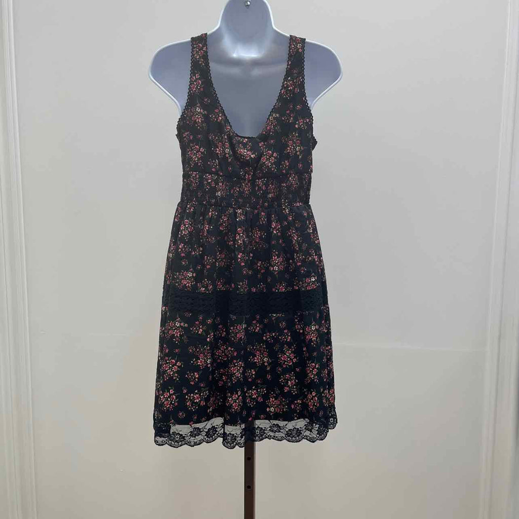 Planet Heart Size M Black New Dress