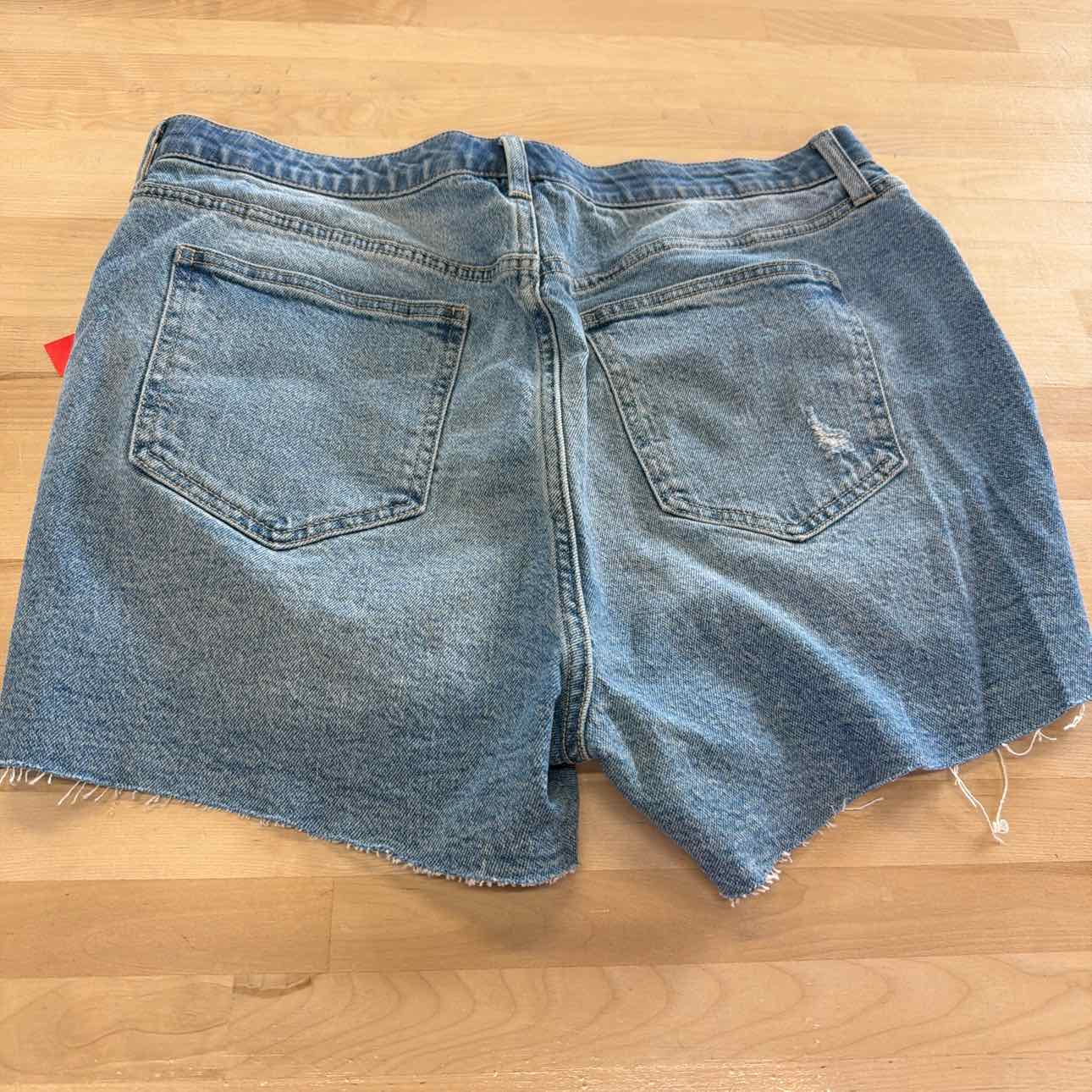 Torrid Size 12 Blue Denim Used Shorts