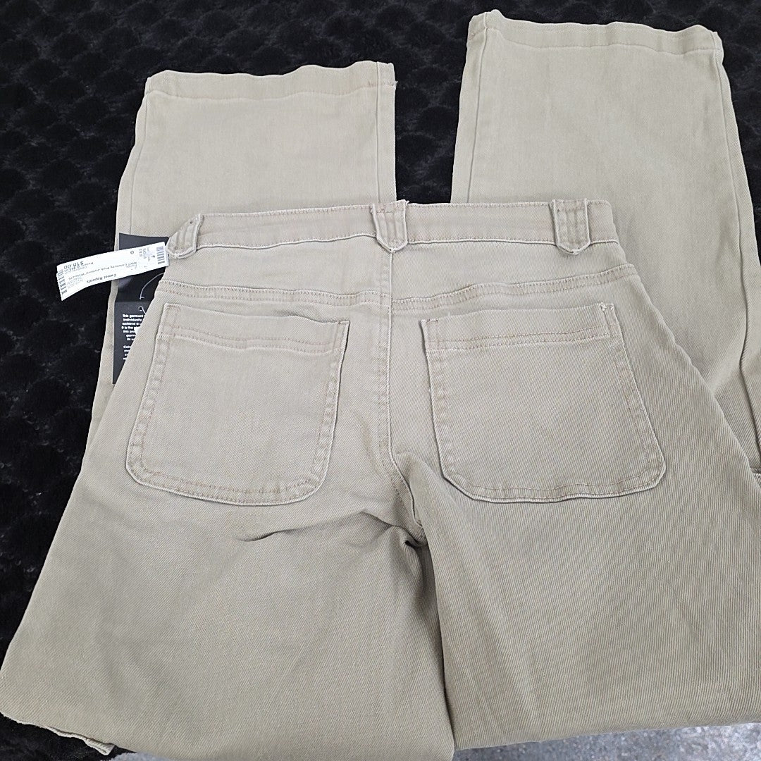 Celebrity pink Size 0 Green Pants
