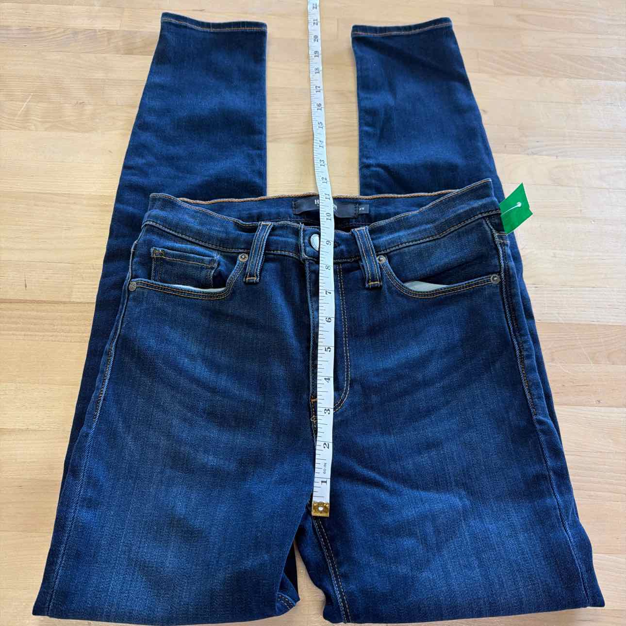 Hudson Size 25 Dark BLue Preloved Jeans