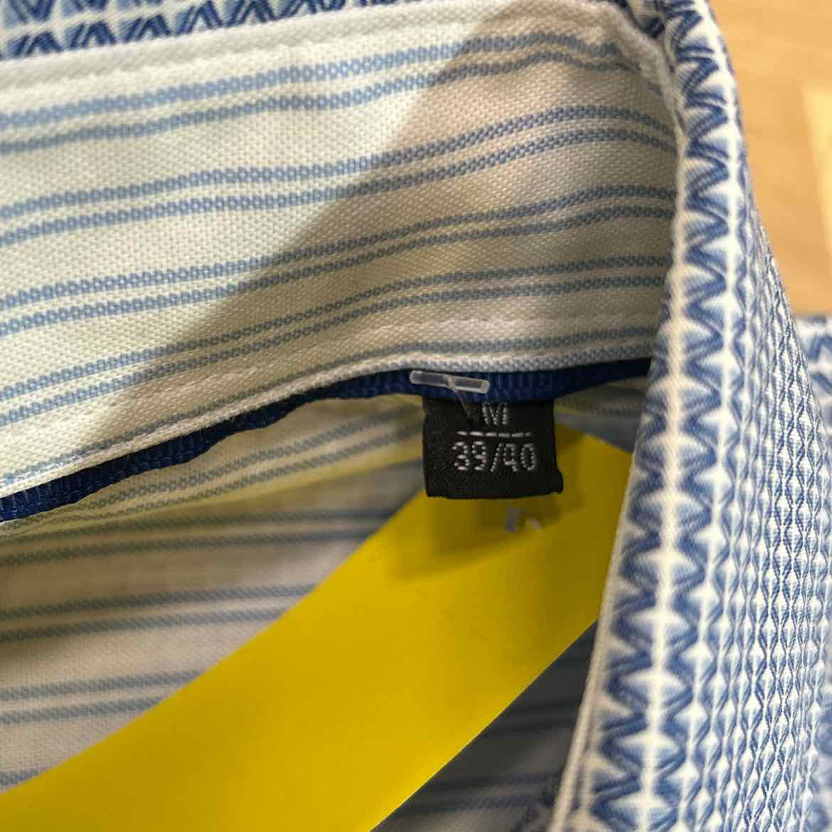 Lindbergh Size M Blue White Preloved MENS Button Down Shirt