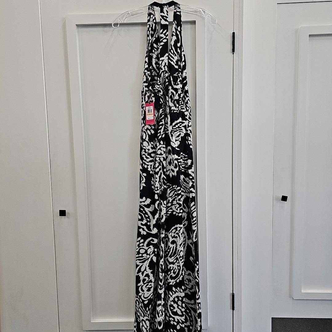 Vince Camuto Size S Black/White Dress