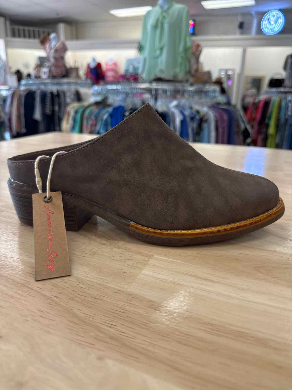 American Rag Size 10 Brown New Mules