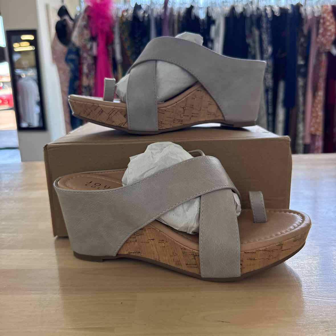 Journee Shoe Size 6.5 Silver Sandals