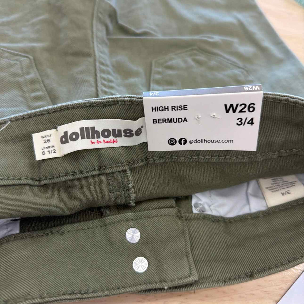 dollhouse Women Size 26 Green New Shorts