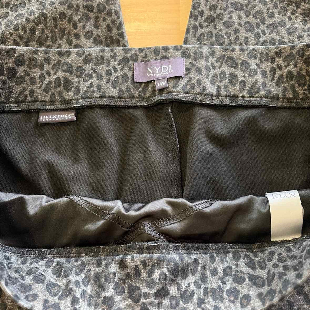 NYDJ Size 14 Black Preloved Pants