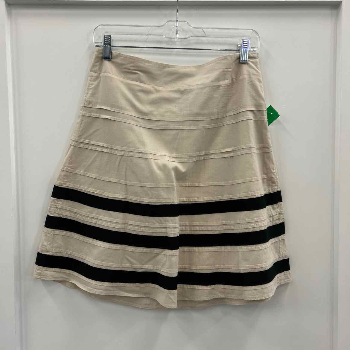 Loft Size M Tan Preloved Skirt