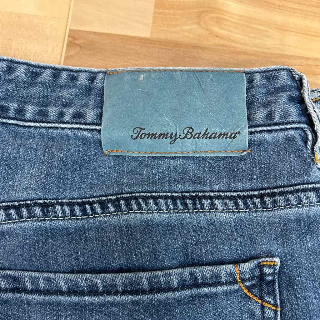 Tommy Bahama Size 38x32 Blue MENS Jeans