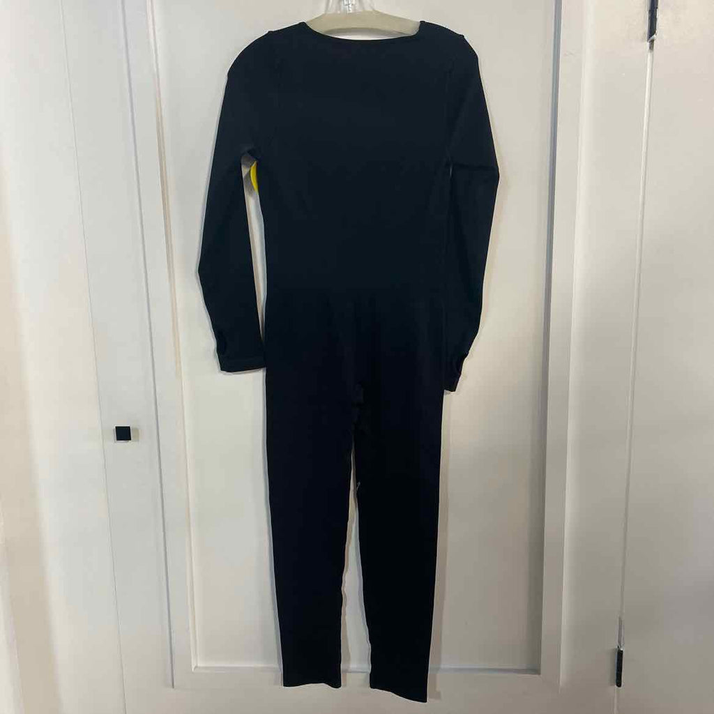 OQQ Size L Black Preloved Jumper