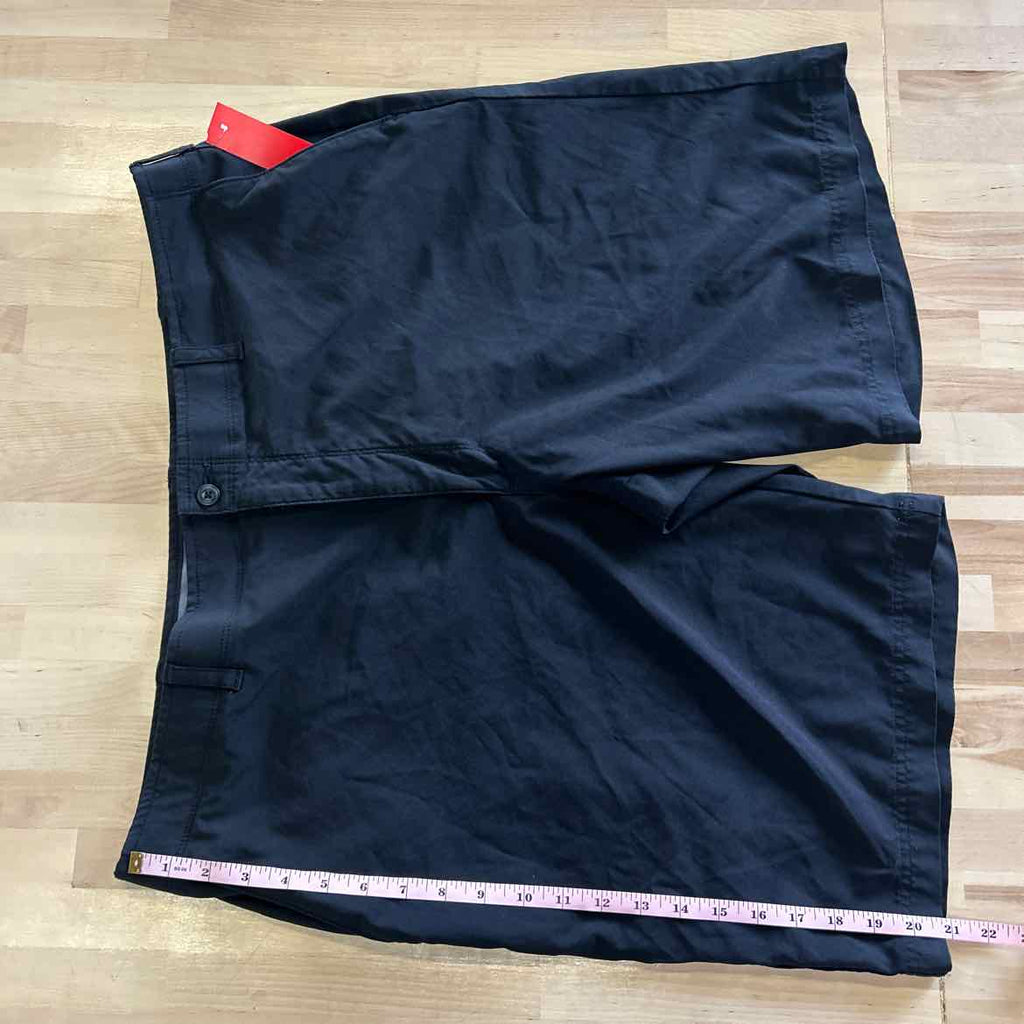 PGA Tour Men's Size 44 Black MENS Shorts