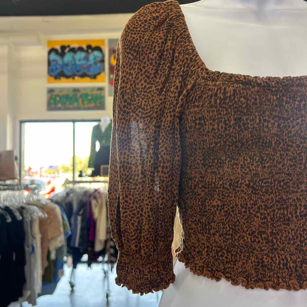 Urban Outfitter Size M Orange Preloved Blouse SS