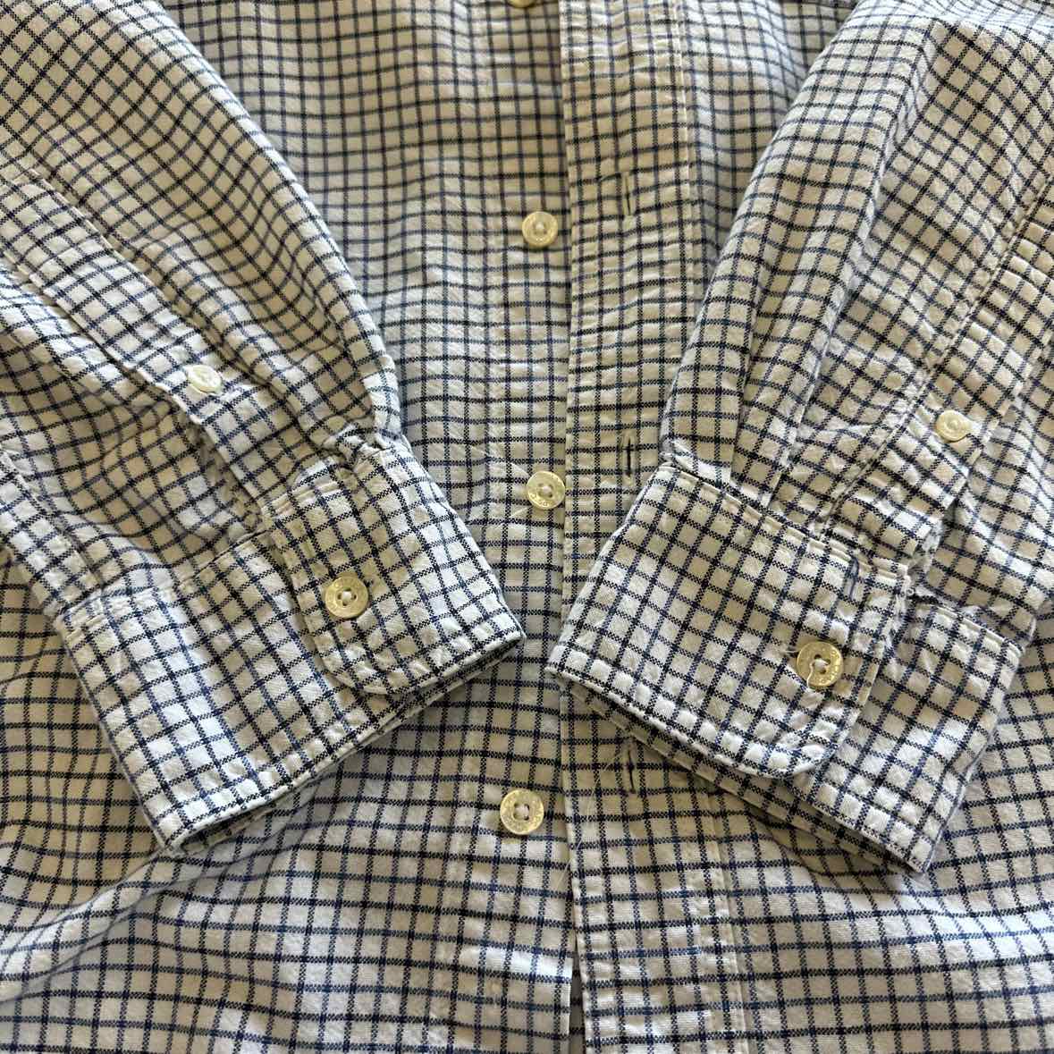 Chaps Men's Size S white blue MENS Button Down Shirt