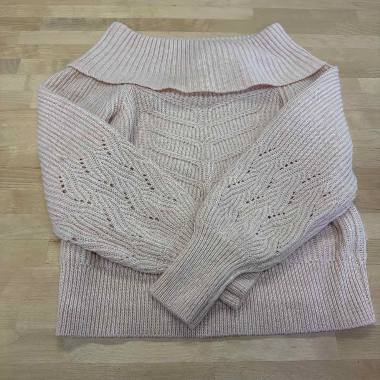 White House Black Market Size XS Pink Knit Preloved Sweater