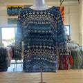 Emily Daniiels Size PL Blue White Preloved Blouse LS