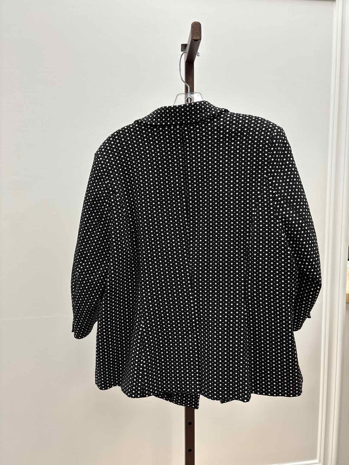 Lane Bryant Size 20 Black White Preloved Blazer