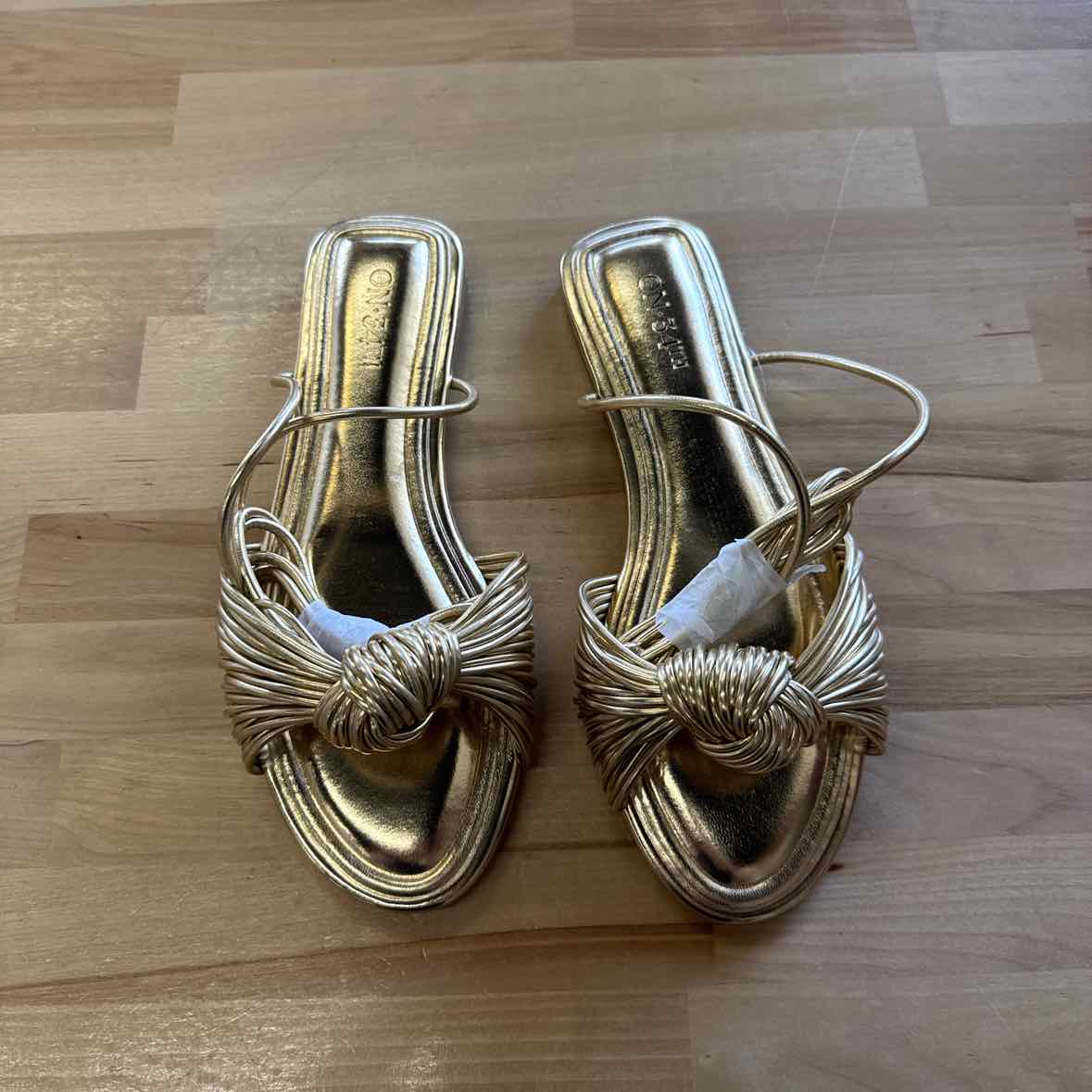 On 34th Women's Jenniee Knot Lace-up Flat Sandals