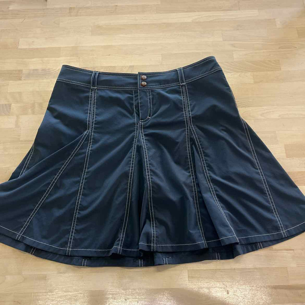 Athleta Women Size 14 Gray Preloved Skorts