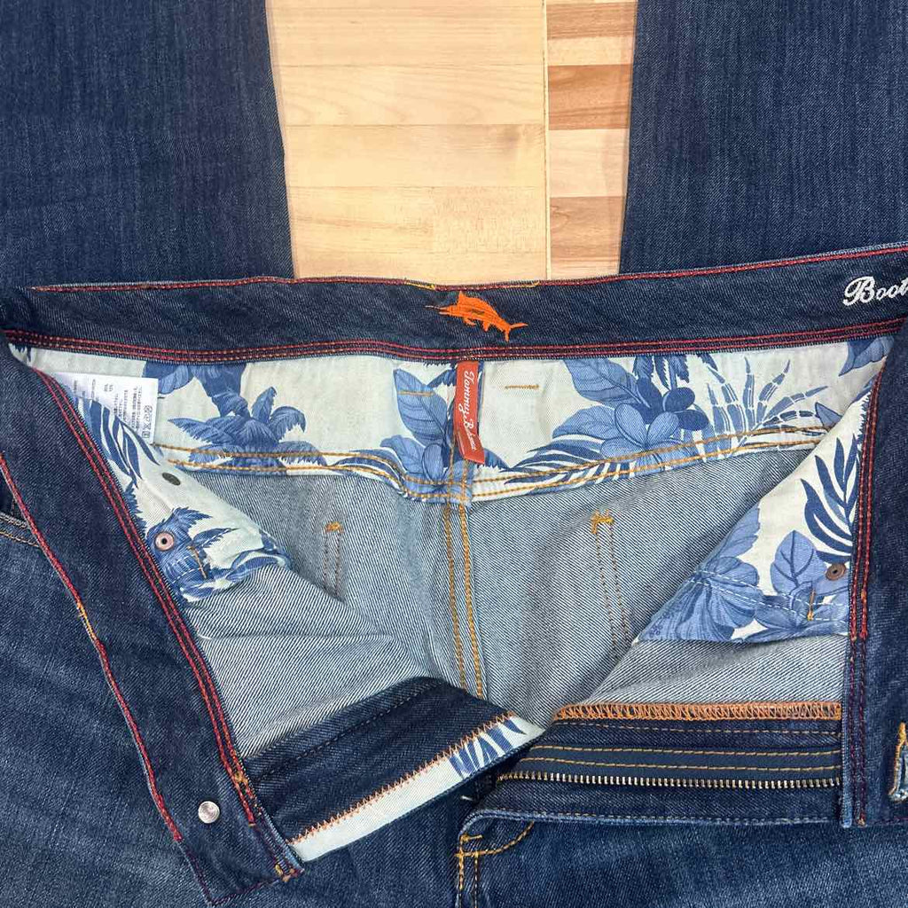 Tommy Bahama Size 38x32 Blue MENS Jeans
