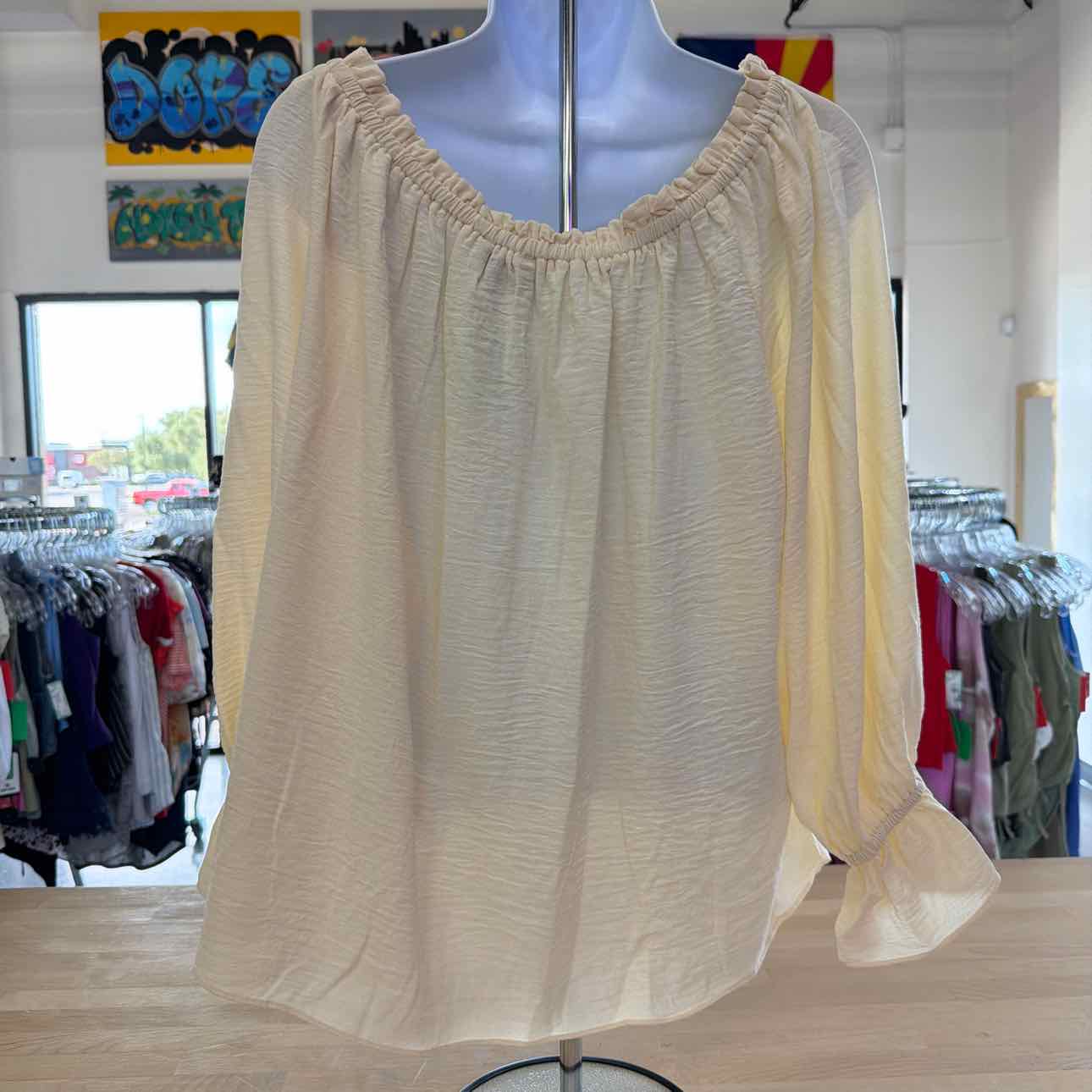 Womens MSK Off the Shoulder Ruffle Blouse