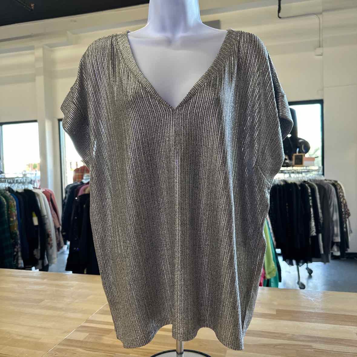 White House Black Market Size XL Silver Blouse