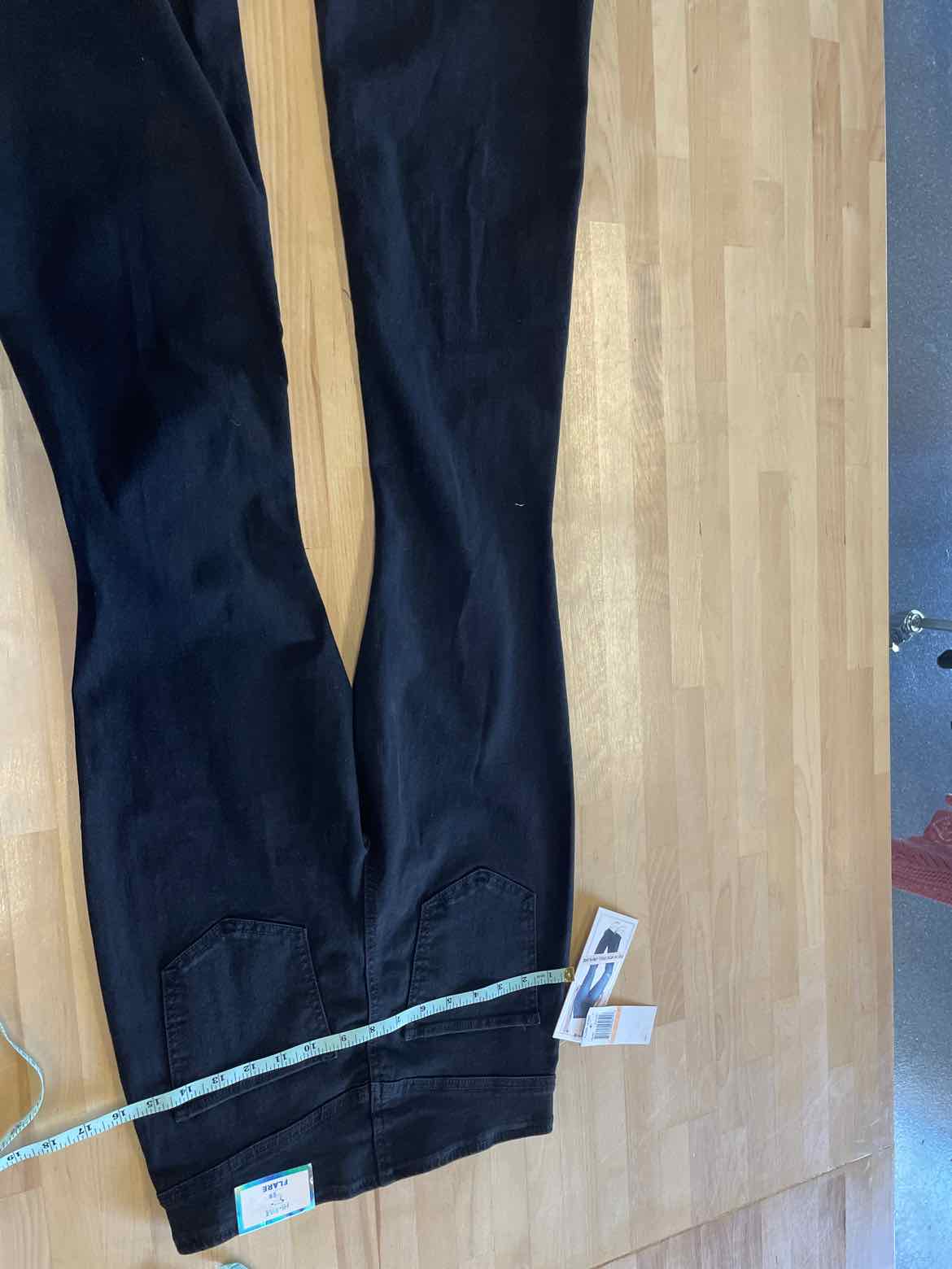 TINSELTOWN Size 7 Black Pants