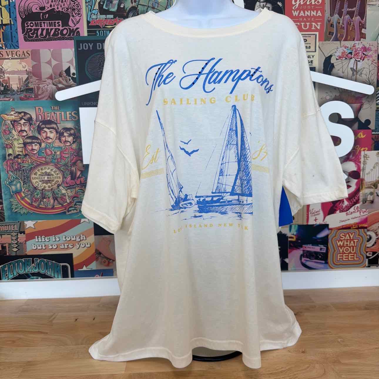Love Tribe Size XL Hamptons Graphic Print T-Shirt - Egret