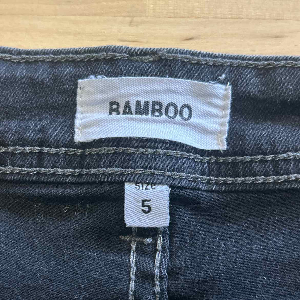 Bamboo Size 5 Black Preloved Jeans