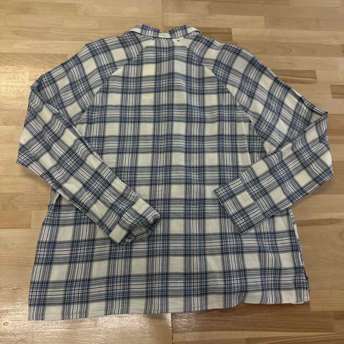 Levi's Size XS Pink Blue Button Down Harrison Raglan Shirt- Clayton Plaid Indigo