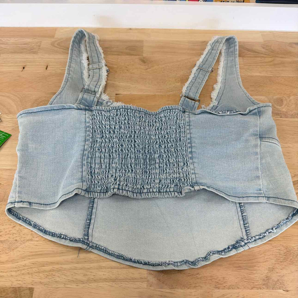 TINSELTOWN Size XL Fray-Trimmed Cropped Denim Corset-Style Top - Light Wash