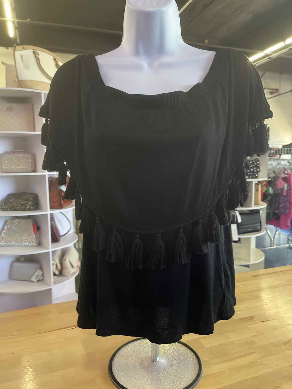 White House Black Market Size XS Black Preloved Tube