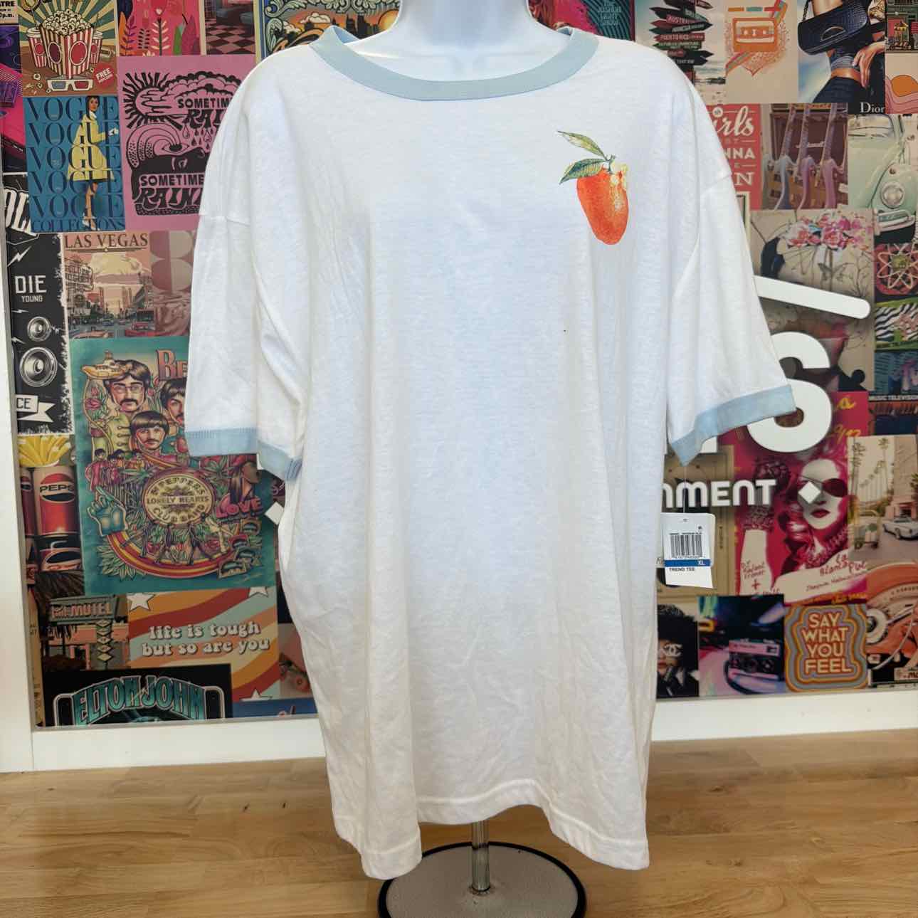 Rebellious One Size XL Orange Graphic Short-Sleeve T-Shirt - White/Baby Blue