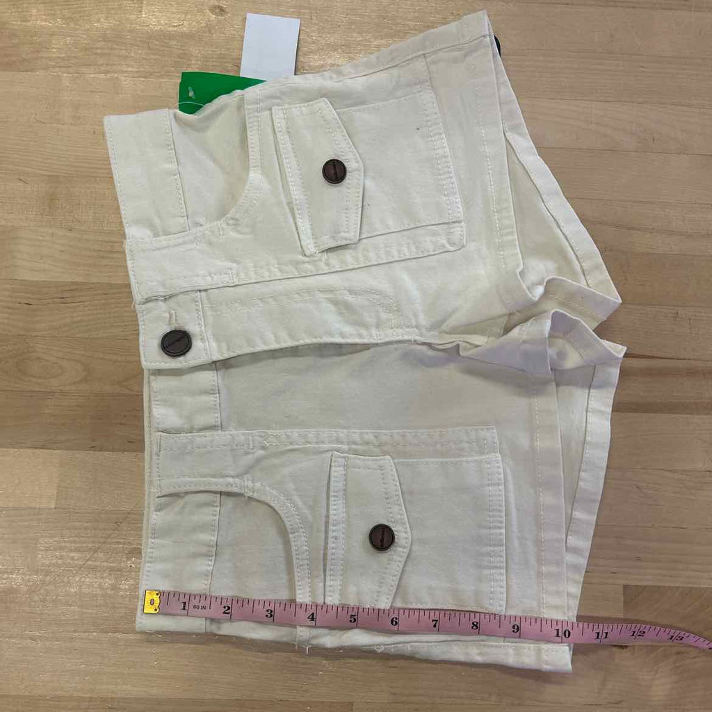 Dollhouse Juniors' High Rise Cargo Shorts - Vanilla - 1/2