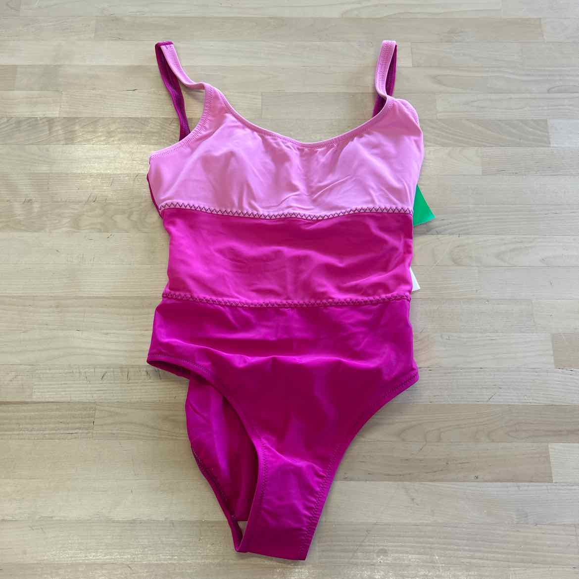Free - Est Size 8 Pink New Swimsuit