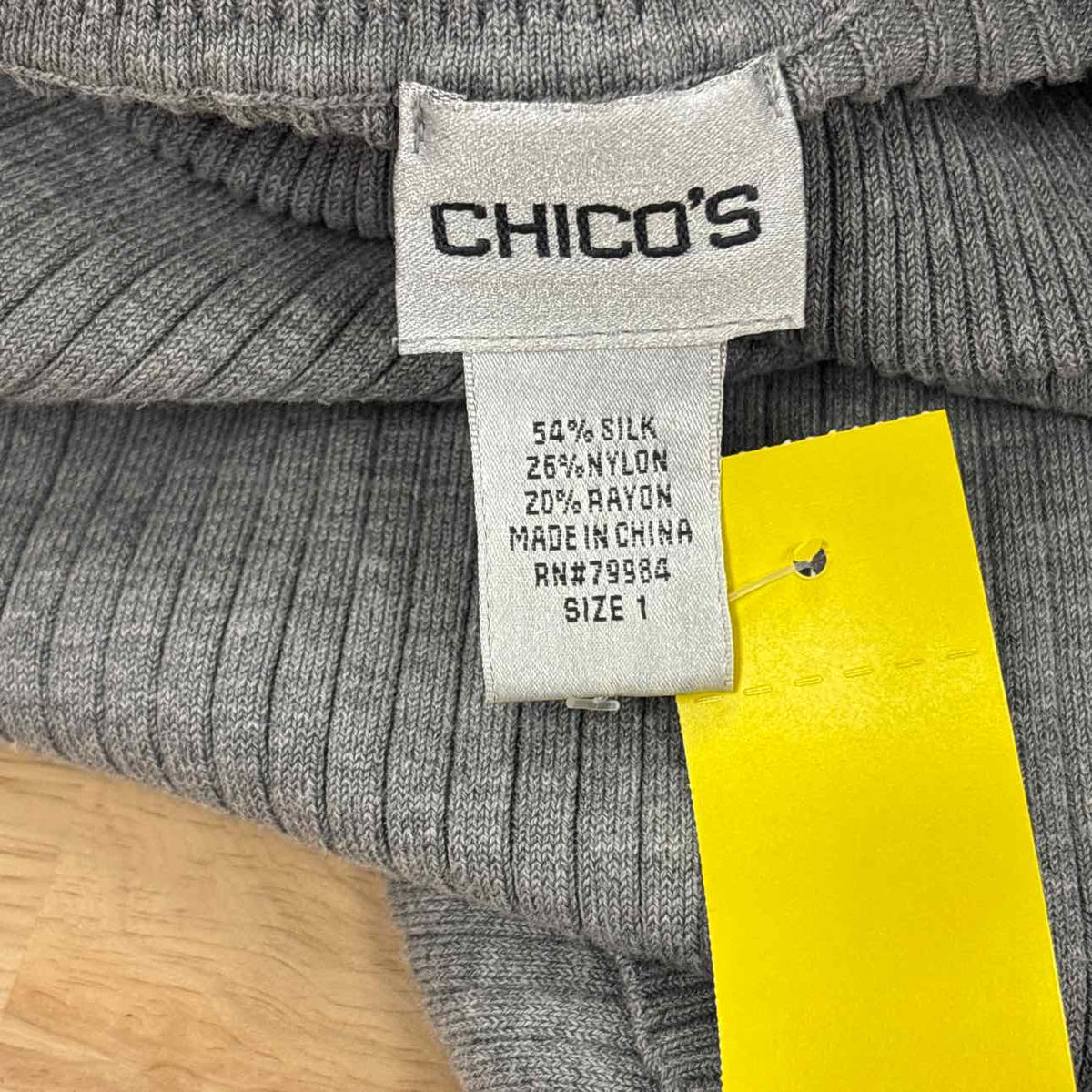 Chico's Size 1 Gray Silk Preloved Turtleneck
