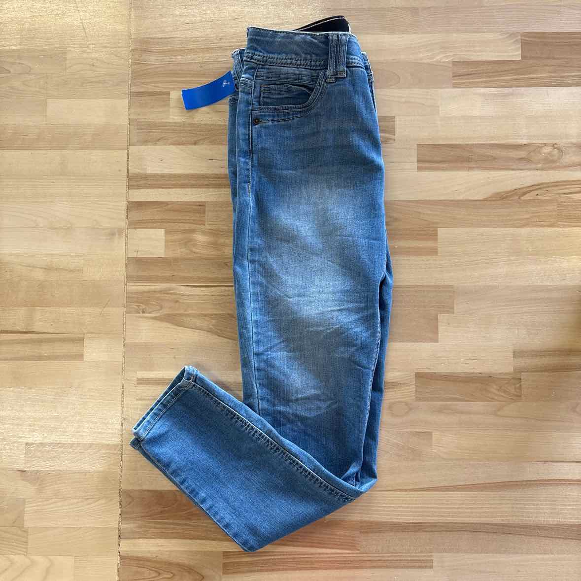 Democracy Size 4 Denim Jeans