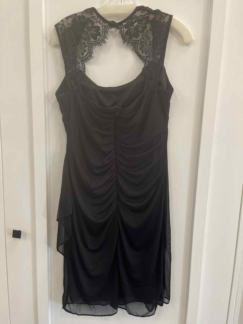 Scarlett Size 8 Black Preloved Dress