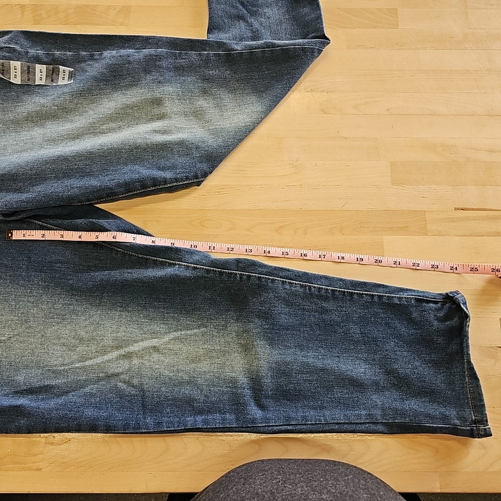 Levi's Women's Relaxed Boyfriend Tapered-Leg Jeans