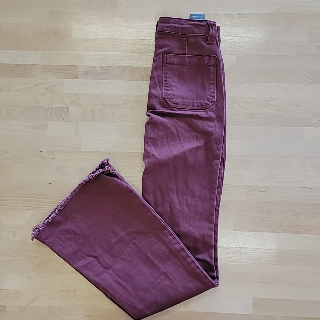 Celebrity pink Size 0 Burgundy Mid-Rise Flare Flower Jeans NWT