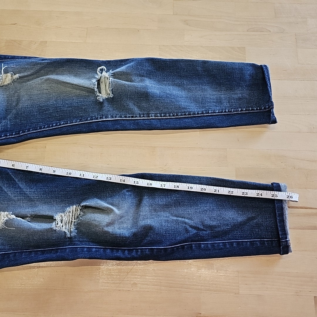 7 for all mankind Size 26 Blue Denim Preloved Jeans