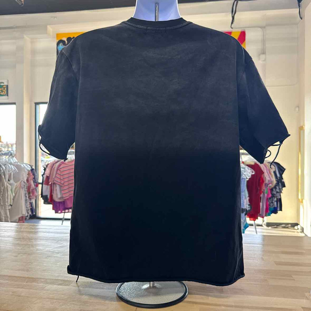 JK.Ptwso Size M Black Preloved MENS T-shirt