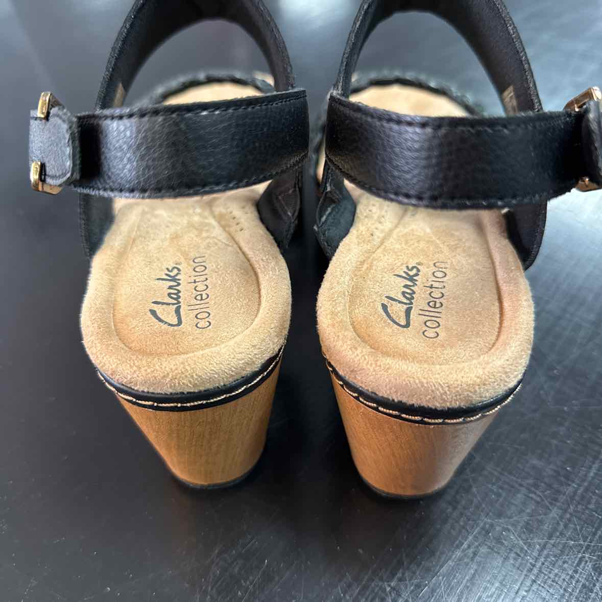 Clarks Size 8 Seannah Step Woven Strap Clog-Style Platform Sandals - Black Combi