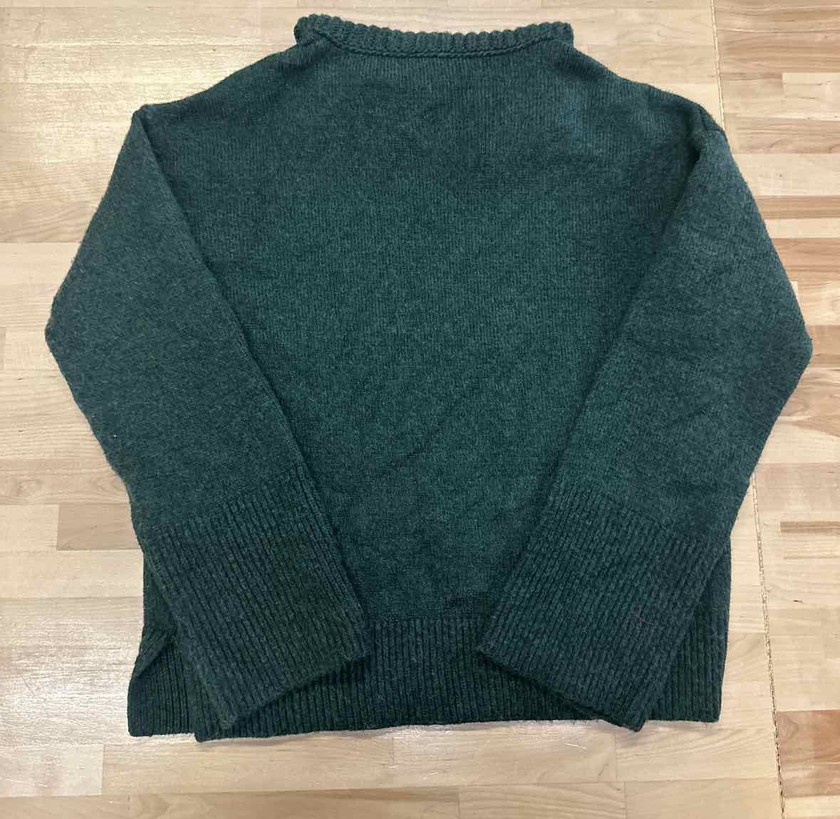 Vince Camuto Size L Green Sweater