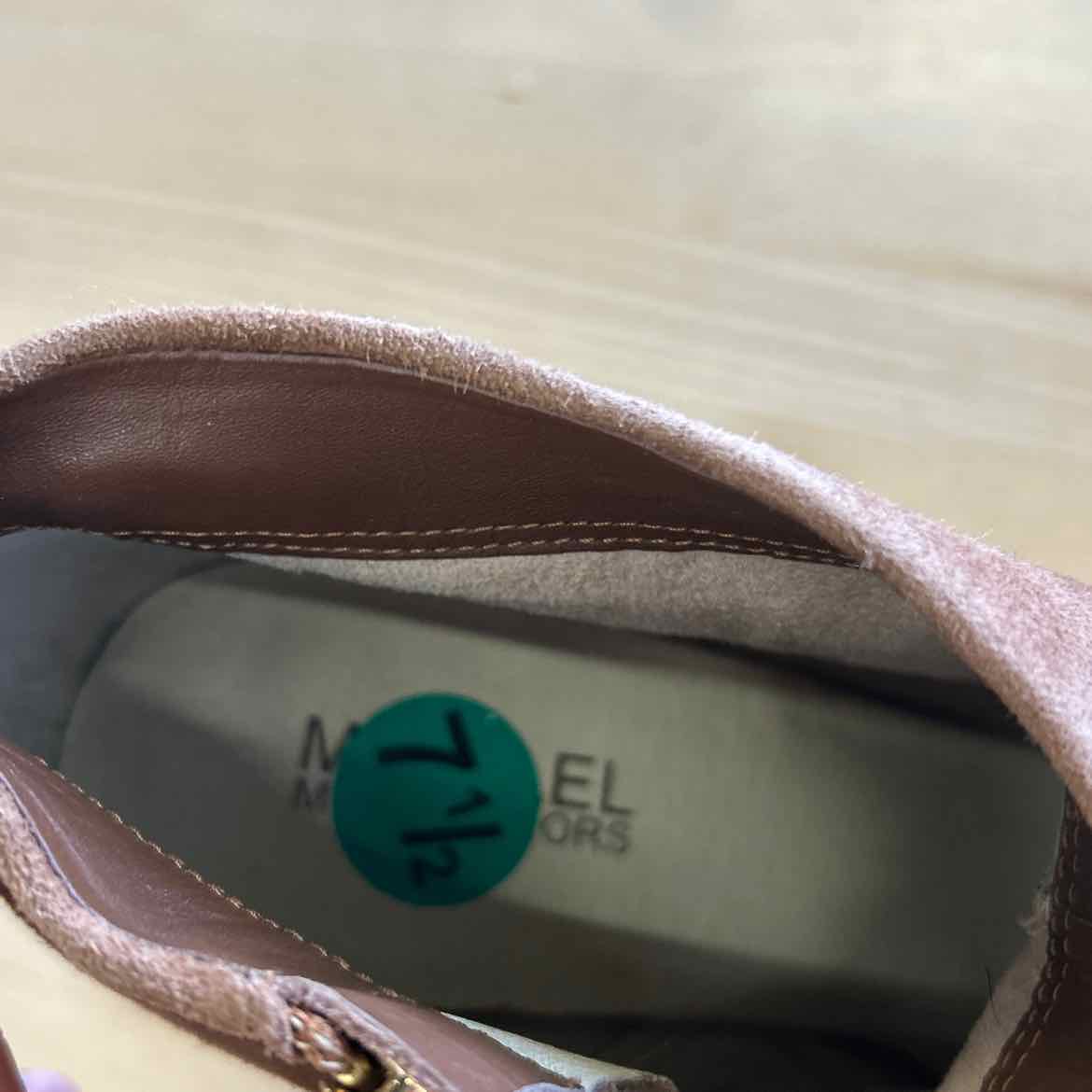 Michael Kors Size 7.5 Brown Preloved Heels