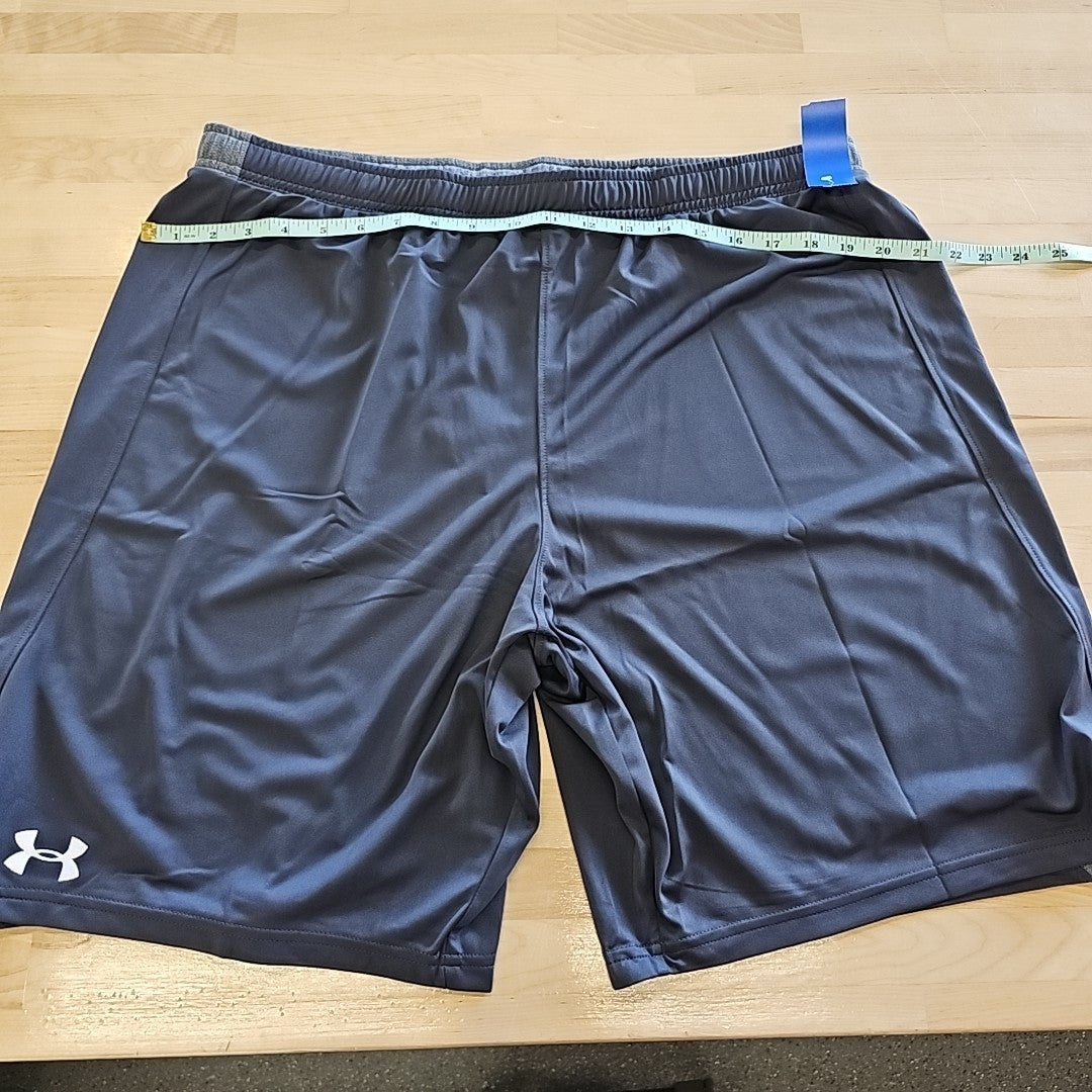 Under Armour Size XL Gray MENS Athletic Shorts