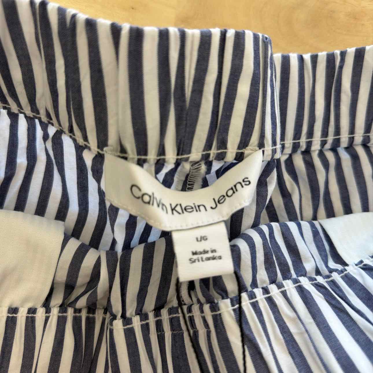 Calvin Klein Women Size L Blue New Shorts
