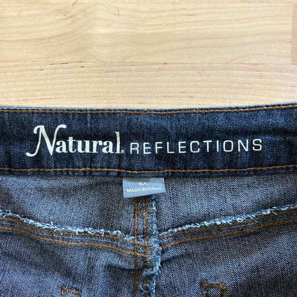 Natural Reflections Size 6 Dark BLue Denim Preloved Jeans