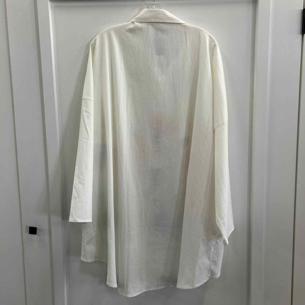 ZoLucky Size 2X White Preloved Button Down LS