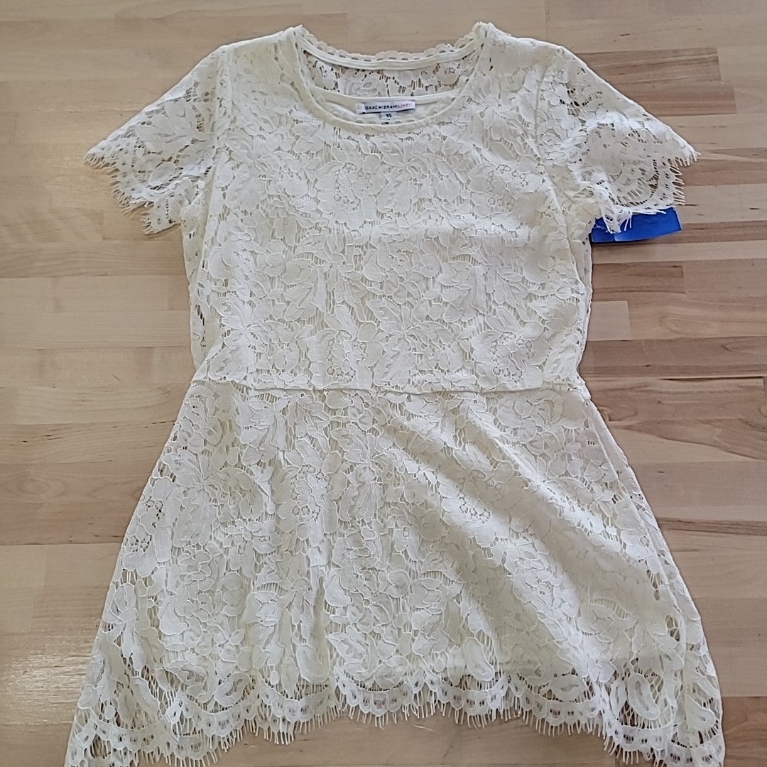 Isaac Mizrahi Size XS Off White Shirt