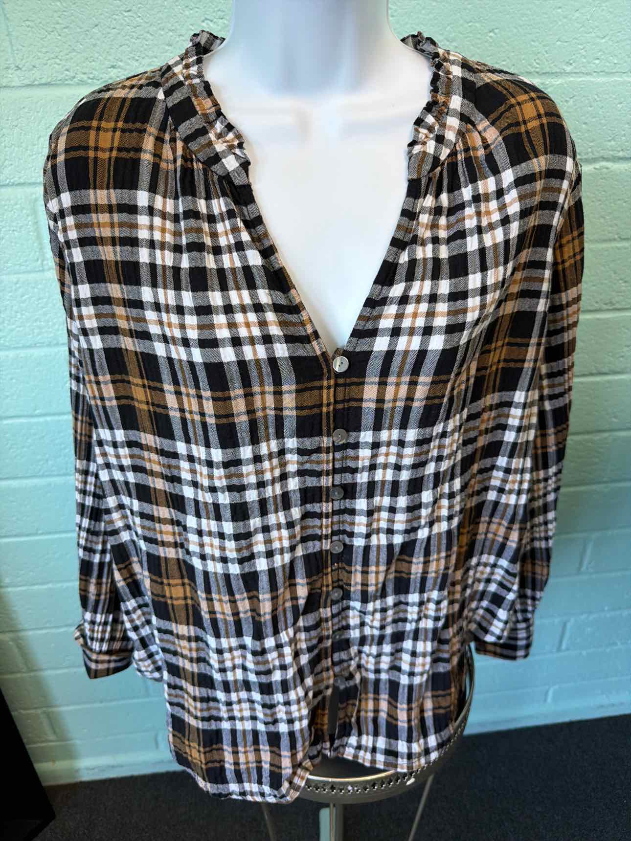 Loft Size M Brown Plaid Shirt